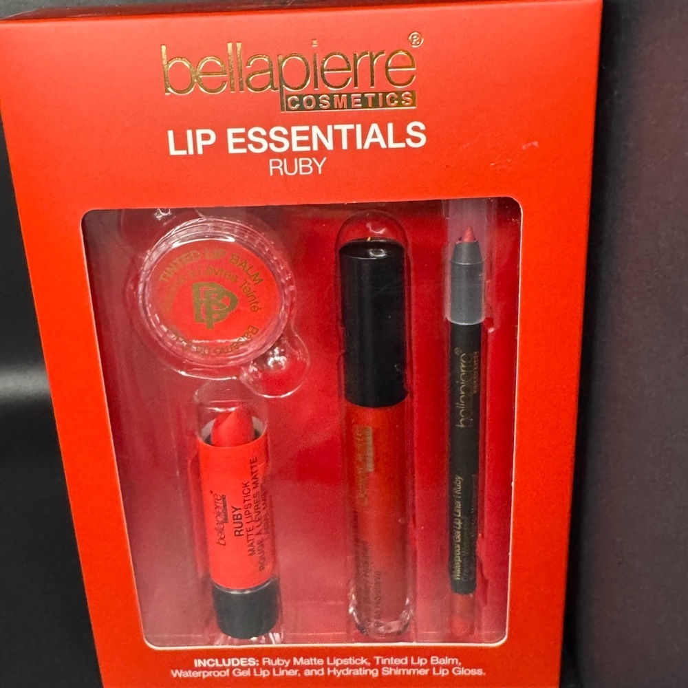 Bellapierre Ruby 5 pc Lip Essentials Set New Retail $50